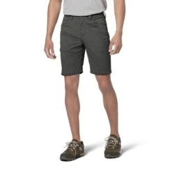 Royal Robbins M Active Traveler Stretch Short